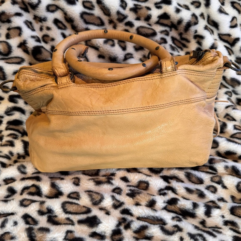 Moni Moni Splendor Satchel/Tote in Tan - Picture 2 of 9
